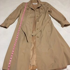 SOLD Tan beige Windy Weather trench coat with belt